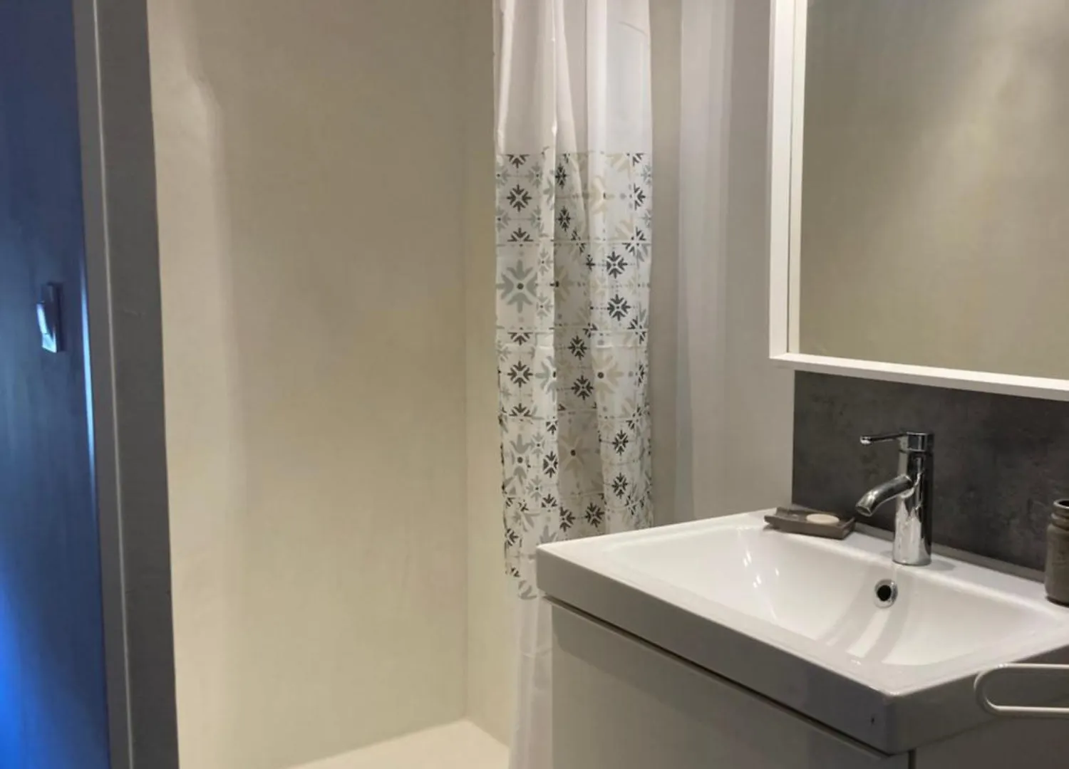 Le Cypres, Gite Avec Piscine Lablachère 0*,
